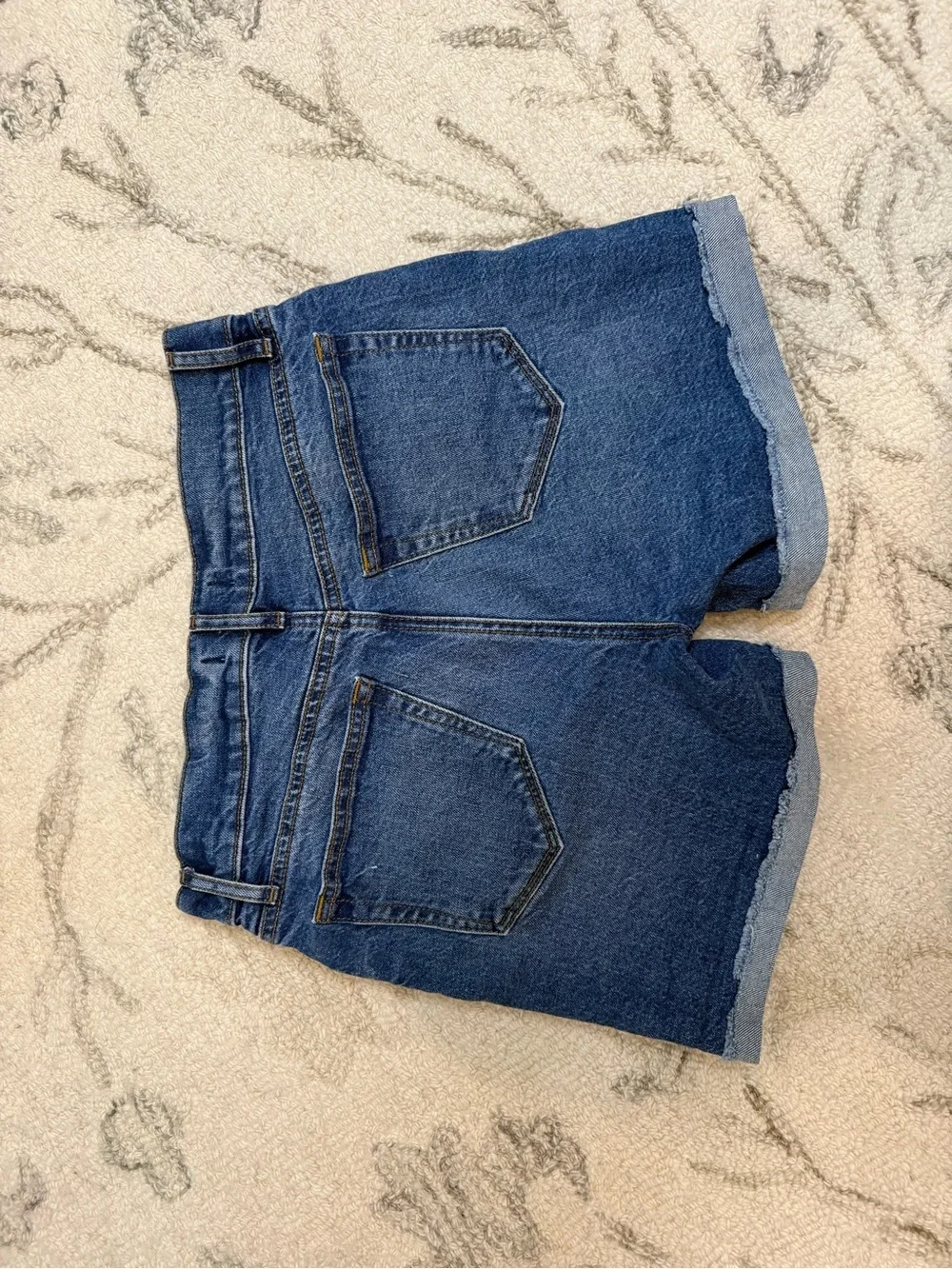 LOFT Mid-Rise Rolled Cuff Denim Shorts Size 24/00 Blue